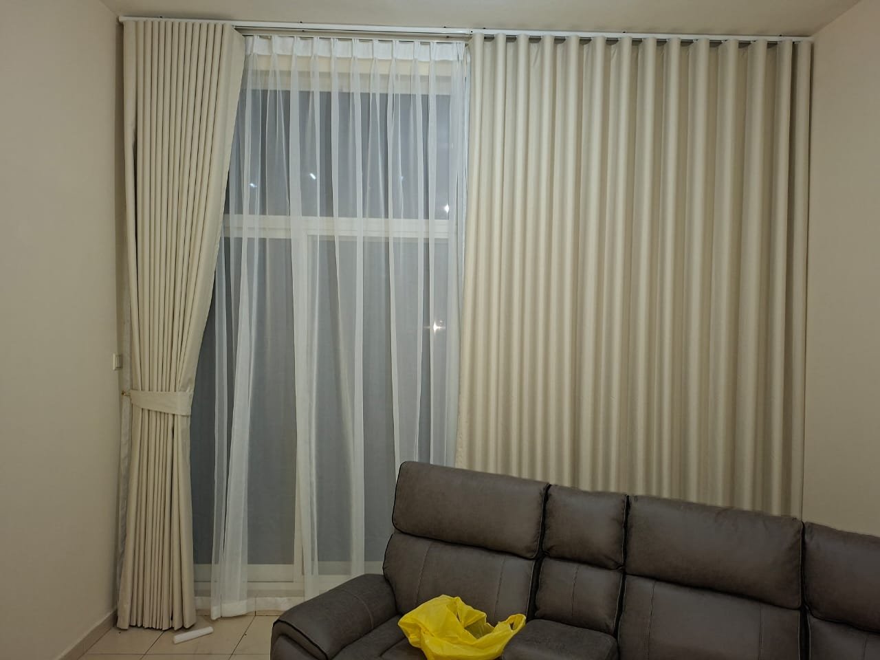 Modern Custom Curtains Dubai